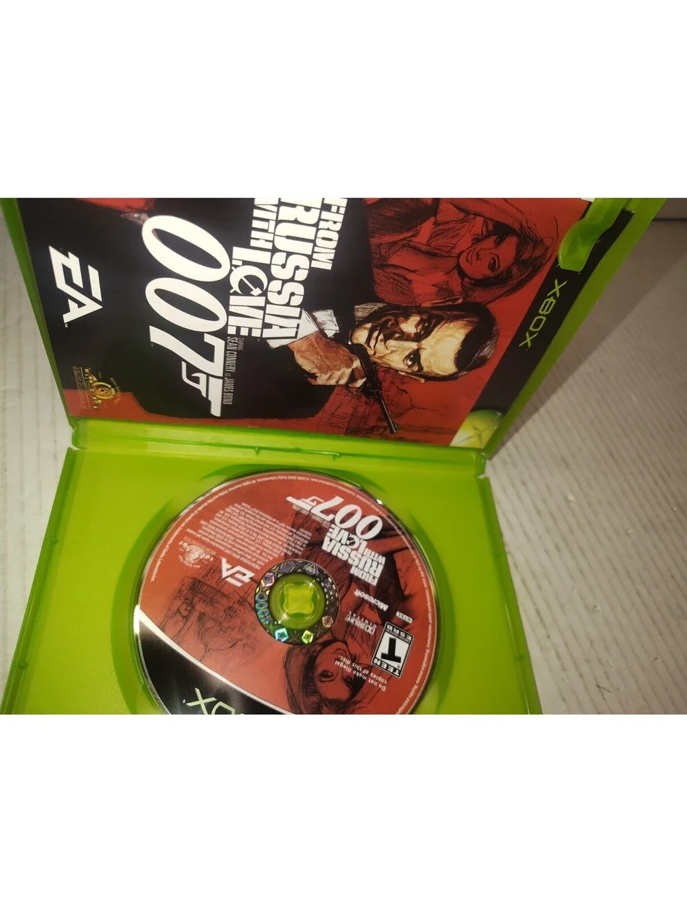 James Bond 007: From Russia With Love for Microsoft XBOX With Case Great Shape